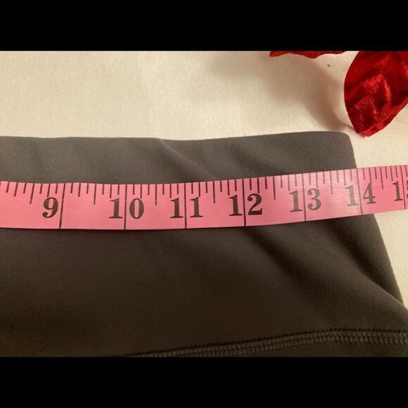 Luga Bike Shorts with Pocket - Picture 10 of 12